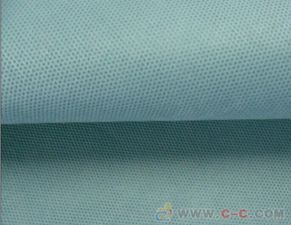 一步到“三抗” SMS無紡布如何實(shí)現(xiàn)抗靜電、抗酒精、抗血漿